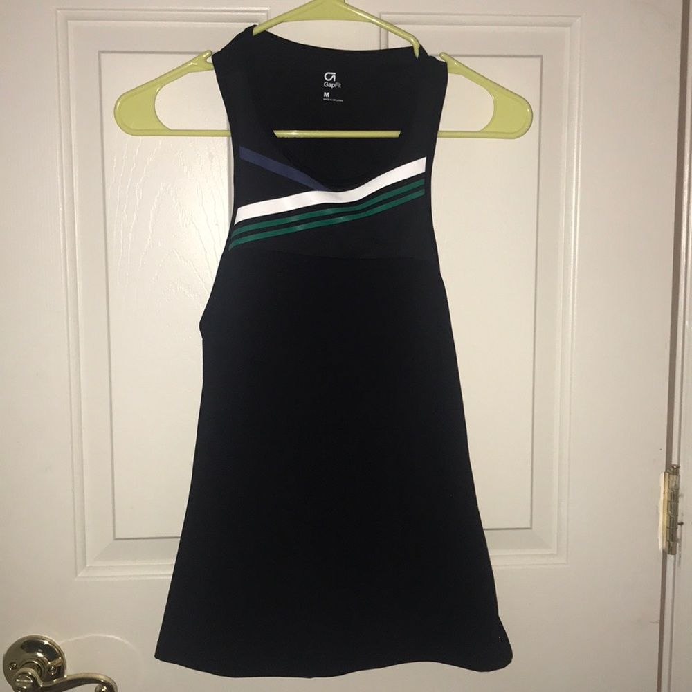GapFit workout top